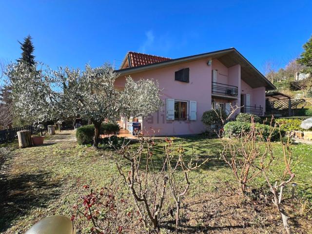Casa in vendita a Canarecchia, Colbordolo