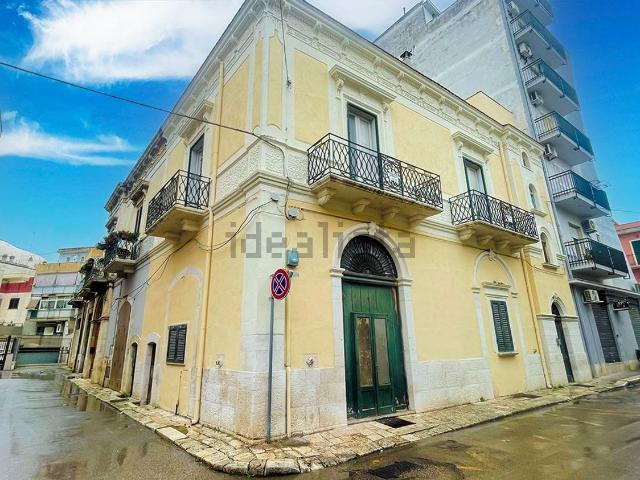 Casa in vendita a Puglia, Bari