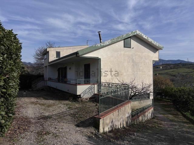 Casa in vendita a Montecorvino Pugliano, Campania