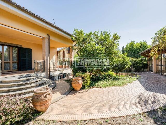 Casa in vendita a Vigna di Valle, Bracciano