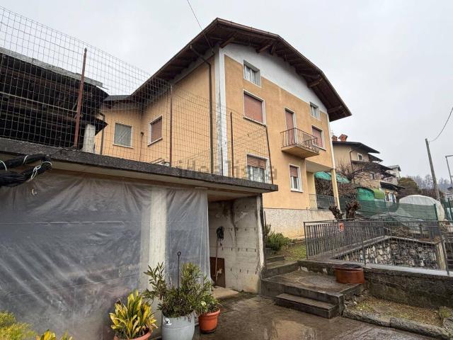Casa in vendita a Rova, Gazzaniga