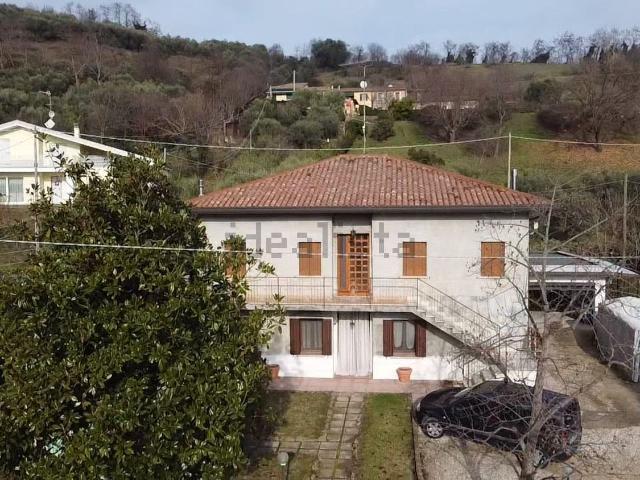 Casa in vendita a Galzignano Terme, Veneto