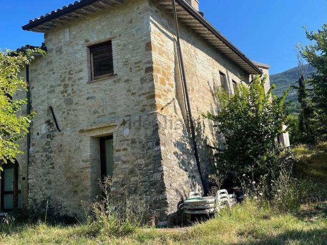 Casa in vendita a Assisi, Umbria