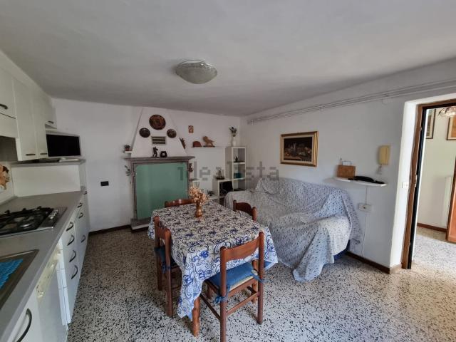 Casa in vendita a Morbegno, Lombardia