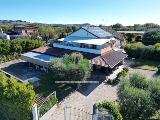 Casa in vendita a Marche, Ascoli Piceno