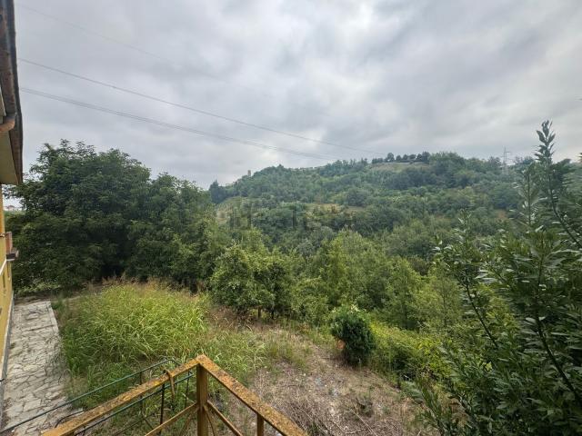 Casa in vendita a Piemonte, Asti