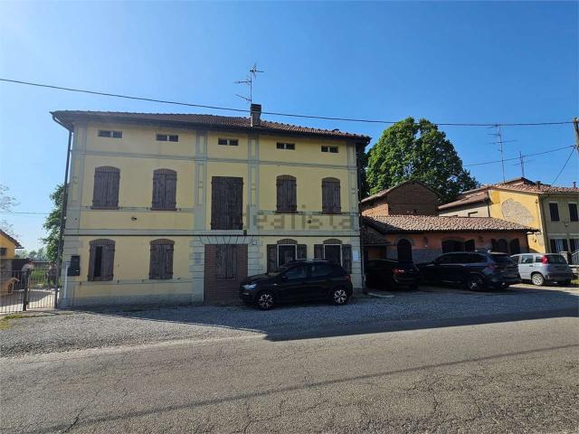 Casa in vendita a Pianura Reggiana, Re