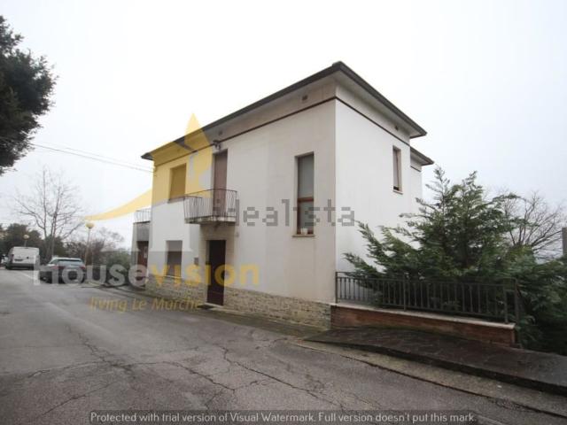 Casa in vendita a Marche, Ancona