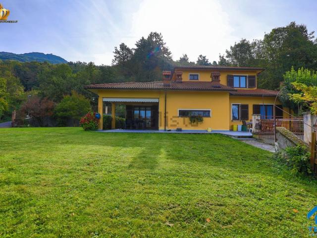 Casa in vendita a San Bartolomeo, Savignone