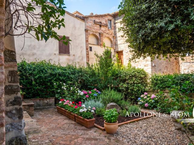 Casa in vendita a Contignano, Radicofani