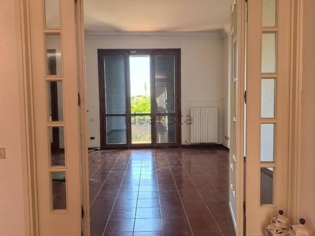 Casa in vendita a Ponsacco, Toscana