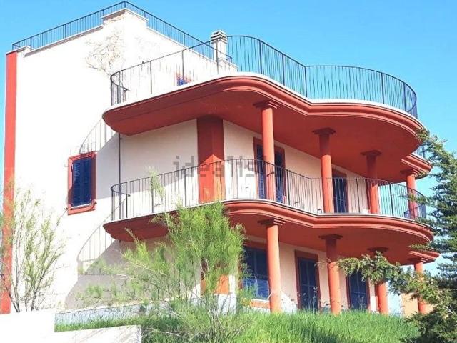 Casa in vendita a San Barnaba, Marche