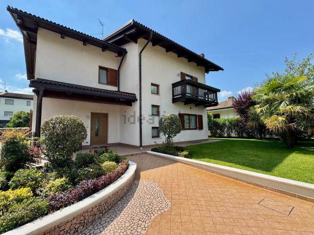 Casa in vendita a Bovolone, Veneto