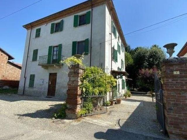 Casa in vendita a Piemonte, Alessandria
