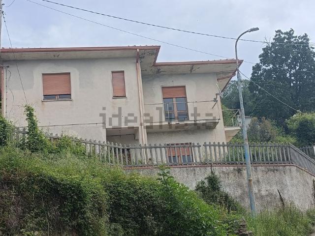Casa in vendita a Acquadauzano, Lamezia Terme