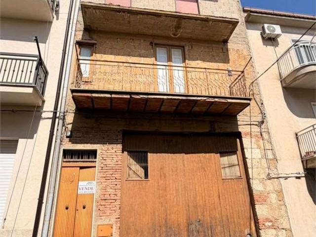 Casa in vendita a Mussomeli, Sicilia