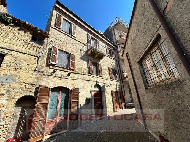 Casa in vendita a Marche, Ascoli Piceno