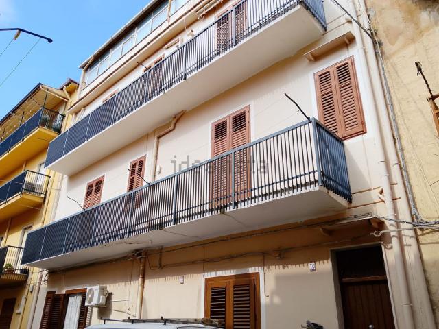 Casa in vendita a Partinico, Sicilia