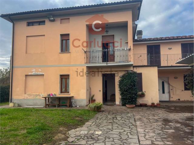 Casa in vendita a Macchie di San Piero, Uzzano E Castello