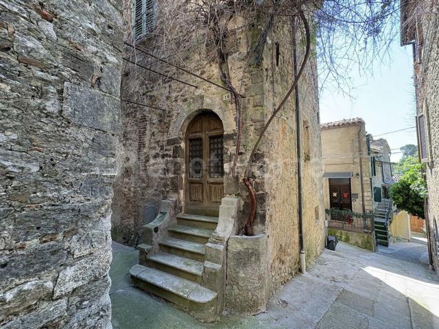 Casa in vendita a Acquasparta, Umbria