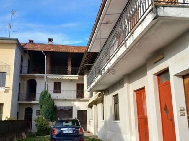 Casa in vendita a Gargallo, Novara