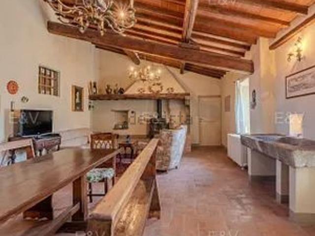 Casa in vendita a Montegonzi, Toscana