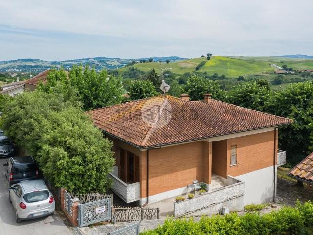 Casa in vendita a Marche, Pesaro E Urbino