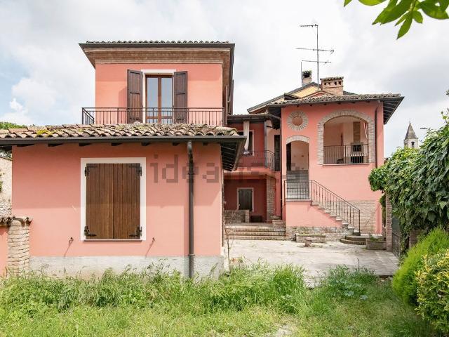 Casa in vendita a Retorbido, Lombardia