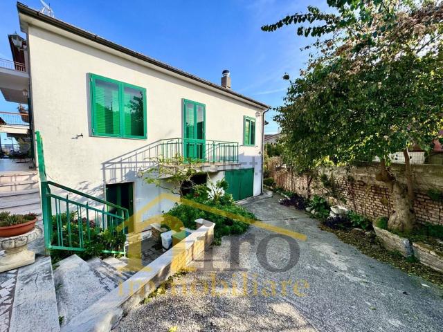 Casa in vendita a Cepagatti, Abruzzo