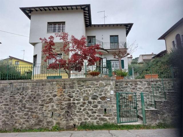 Casa in vendita a Uzzano E Castello, Toscana