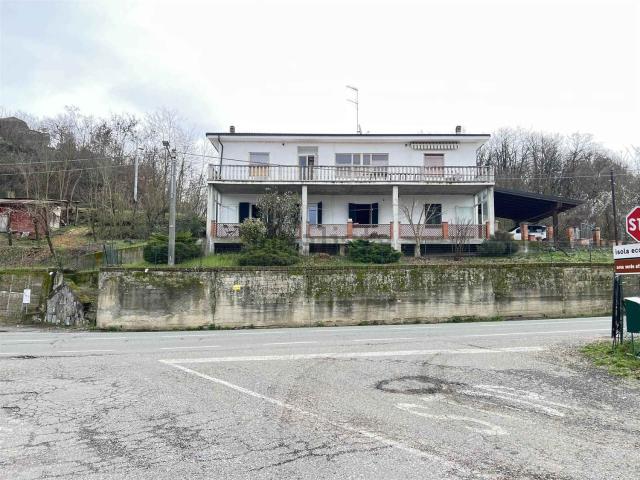 Casa in vendita a Piemonte, Alessandria