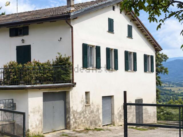 Casa in vendita a Case Bargatano Alto, Cerreto d'Esi