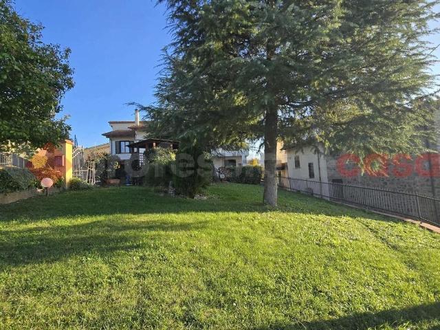 Casa in vendita a Madonna di Mezzastrada, Palazzo Del Pero