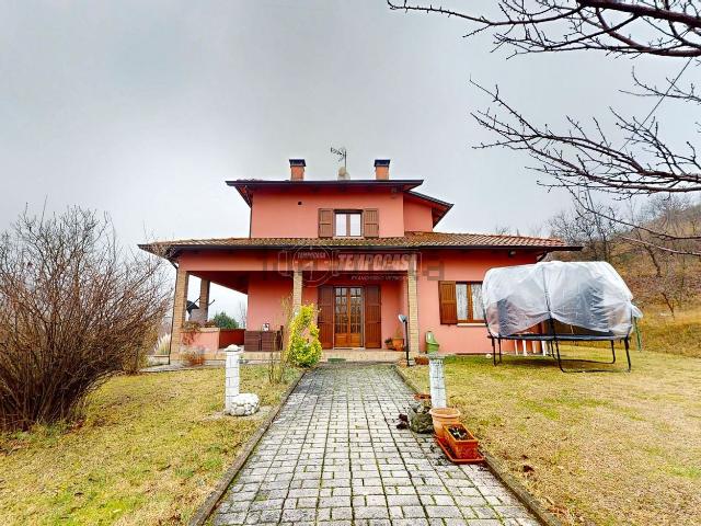 Casa in vendita a Tresinaro - Secchia, Re