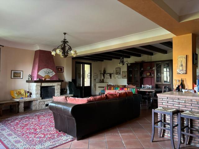 Casa in vendita a Ficarra, Sicilia