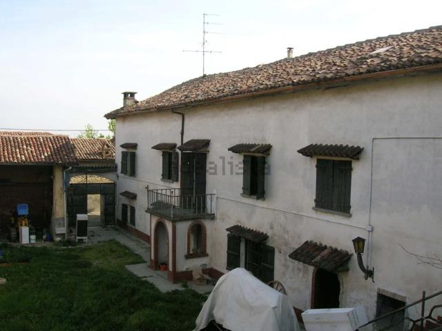 Casa in vendita a Piemonte, Asti