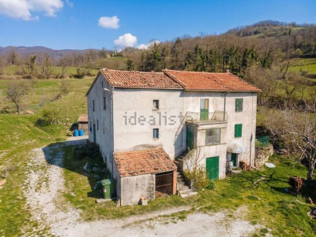 Casa in vendita a Unione di comuni Valmarecchia, Maiolo
