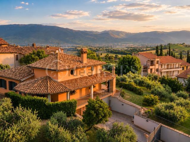 Casa in vendita a Castel Ritaldi, Umbria