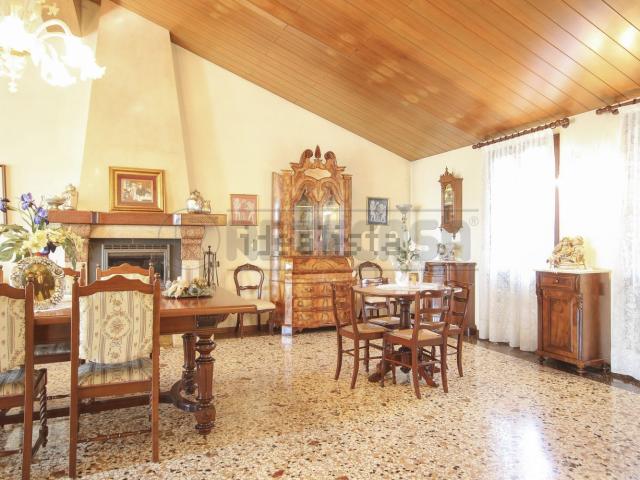 Casa in vendita a Marola, Torri di Quartesolo