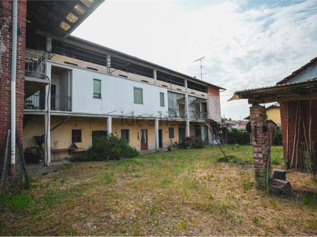 Casa in vendita a Piemonte, Novara