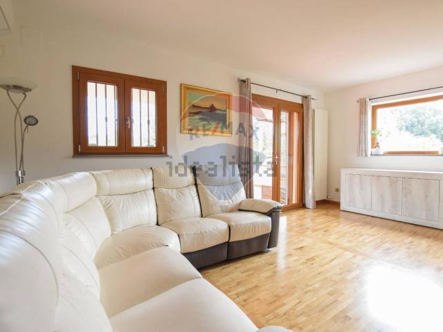 Casa in vendita a Caniga, Cala Di Volpe