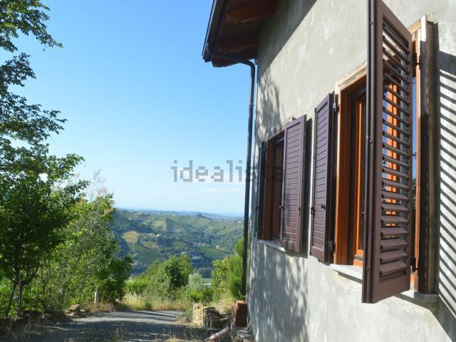 Casa in vendita a Santo Stefano Belbo, Cuneo
