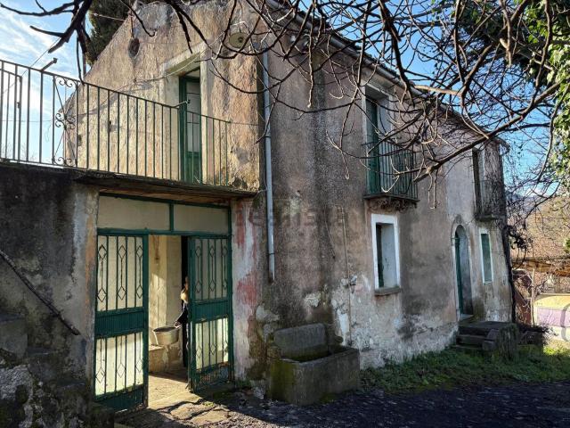Casa in vendita a Isernia, Molise