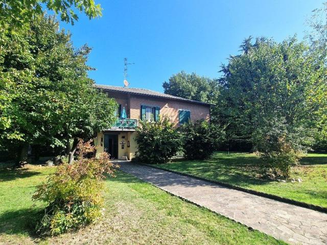 Casa in vendita a Canali, Re
