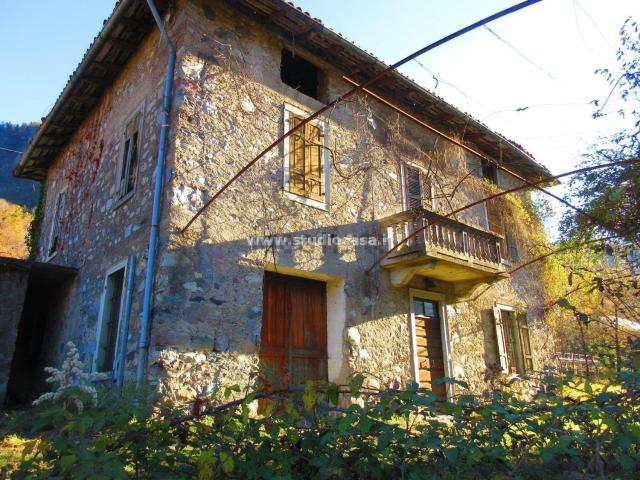 Casa in vendita a Piazza, Sovere