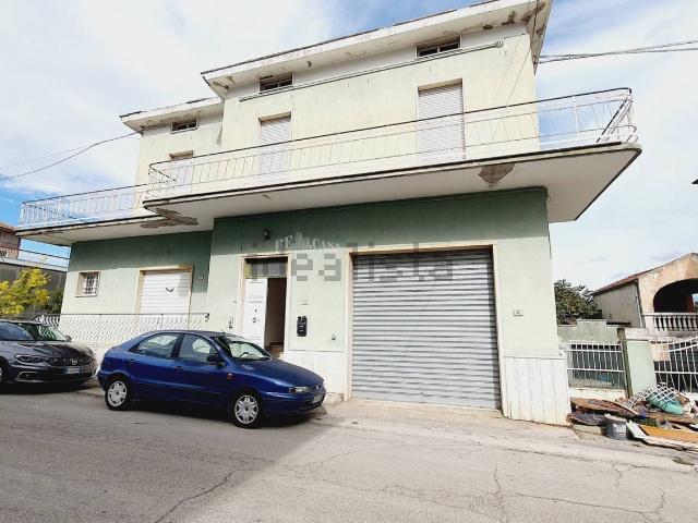 Casa in vendita a Stella, Marche