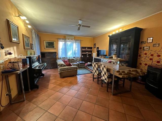 Casa in vendita a Piemonte, Alessandria