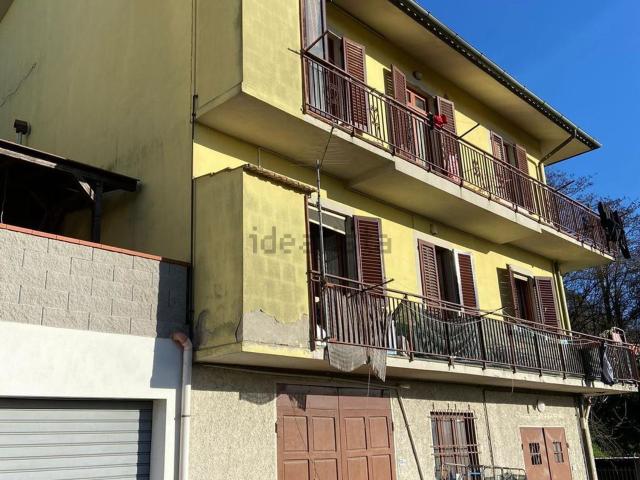 Casa in vendita a Lamporecchio, Toscana