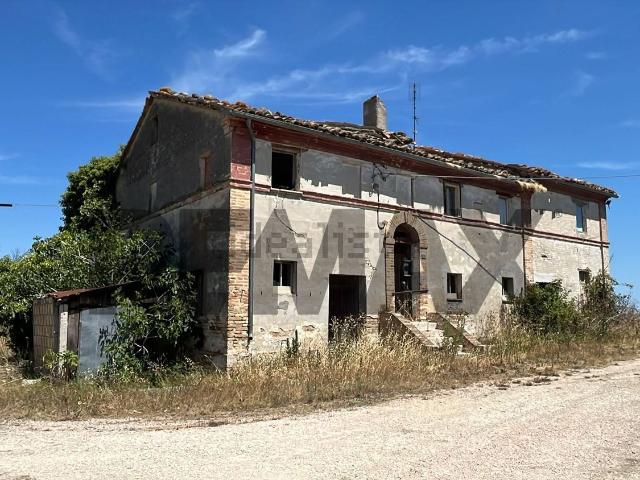 Casa in vendita a Marche, Macerata