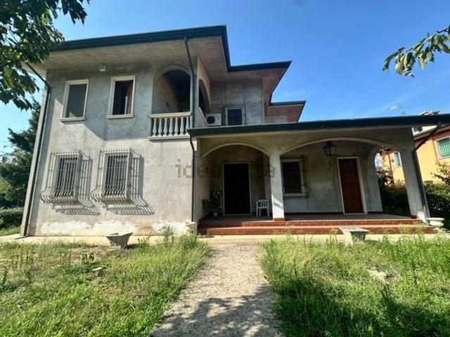 Casa in vendita a Concamarise, Veneto